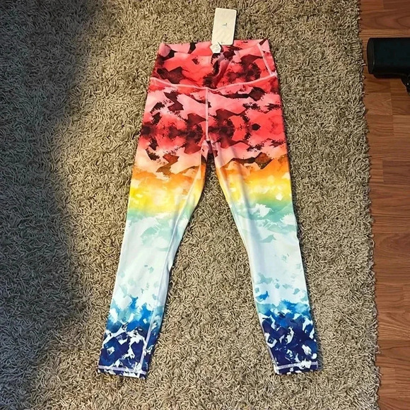 Fabletics High Waisted Printed 7/8 Yoga Pants-Size Medium - Picture 2 of 5